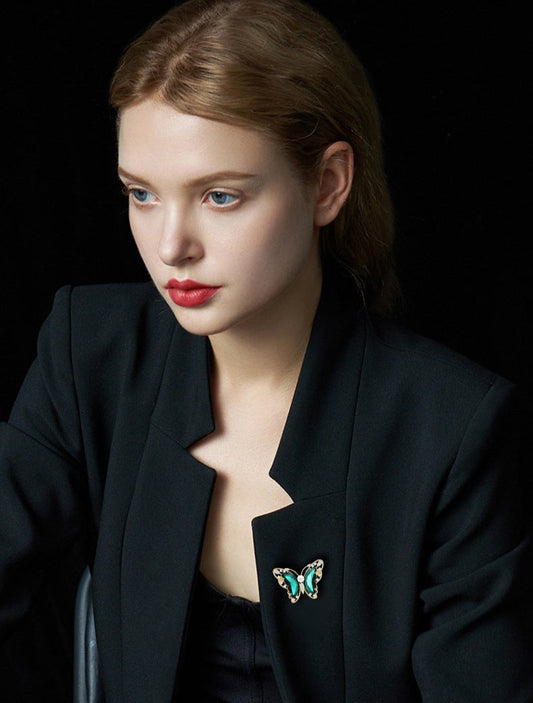 Vintage-Fashion-Simple-Natural-Crystal-Butterfly-Luxury-Women's-Wedding-Suit-Lapel-Design-Brooch-Pin