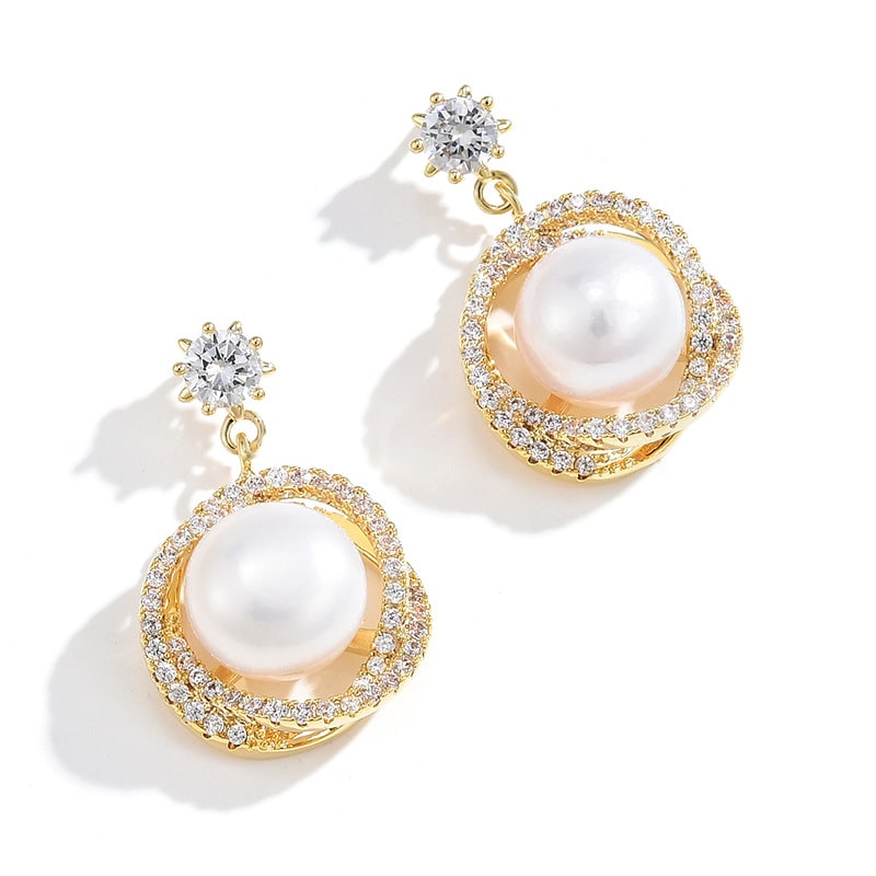 French simple pearl earrings