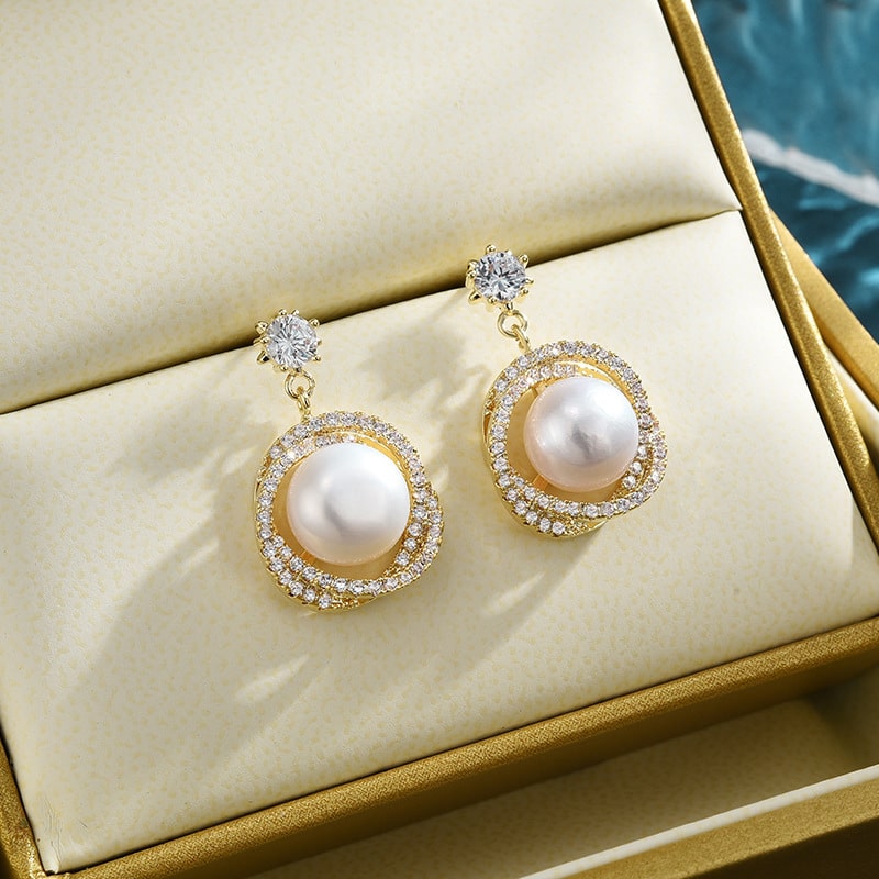 French simple pearl earrings