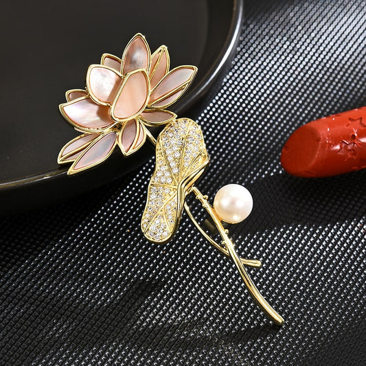 Broche Lotus Rose Perle