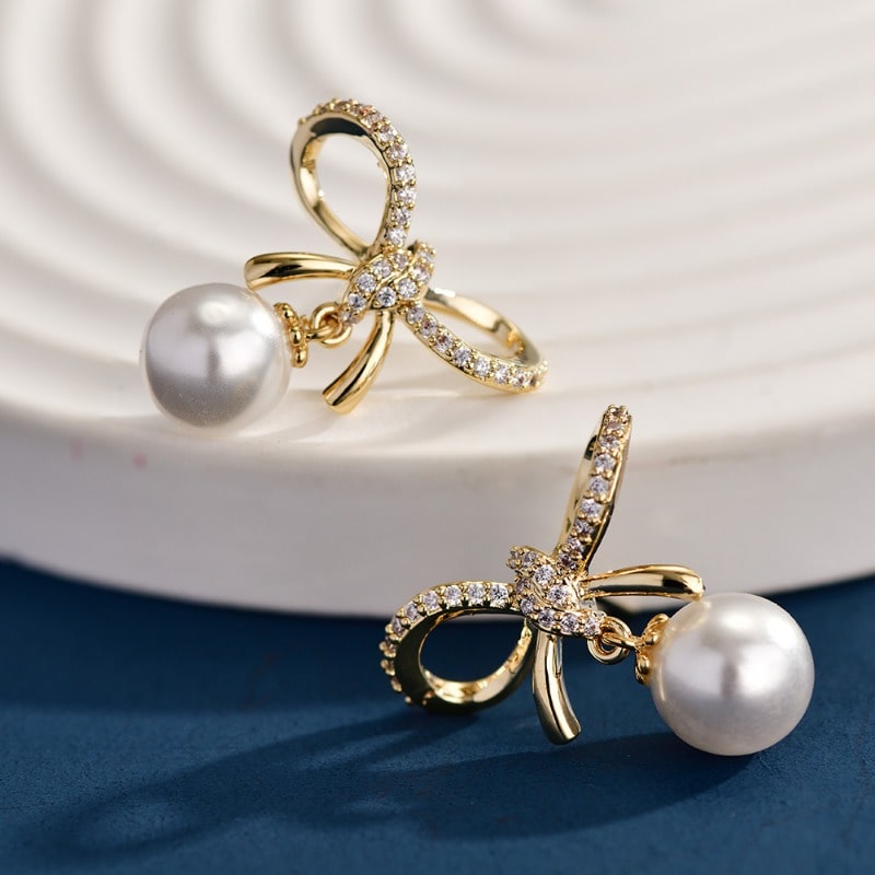 Vintage Bow Pearl Earrings