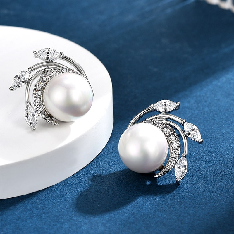 Pearl inlaid phoenix tail earrings