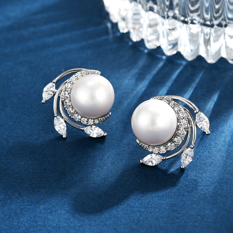 Pearl inlaid phoenix tail earrings