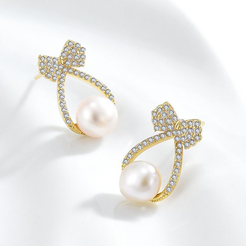 Pearl Teardrop Bow Earrings